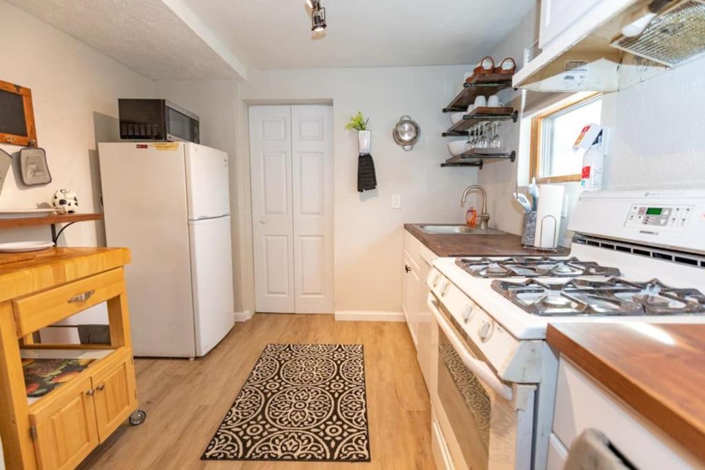 Cozy & Comfy Cottage In The City - W Parking 匹兹堡 外观 照片