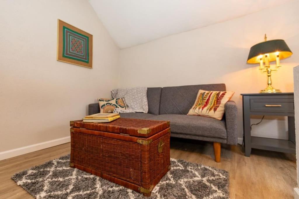 Cozy & Comfy Cottage In The City - W Parking 匹兹堡 外观 照片