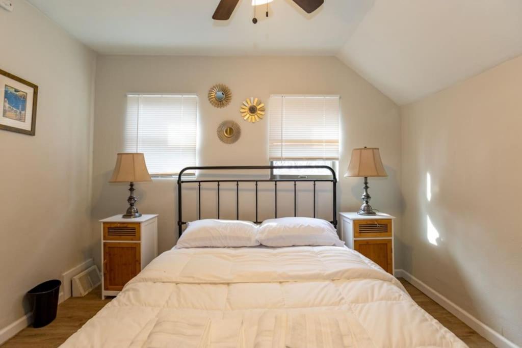Cozy & Comfy Cottage In The City - W Parking 匹兹堡 外观 照片