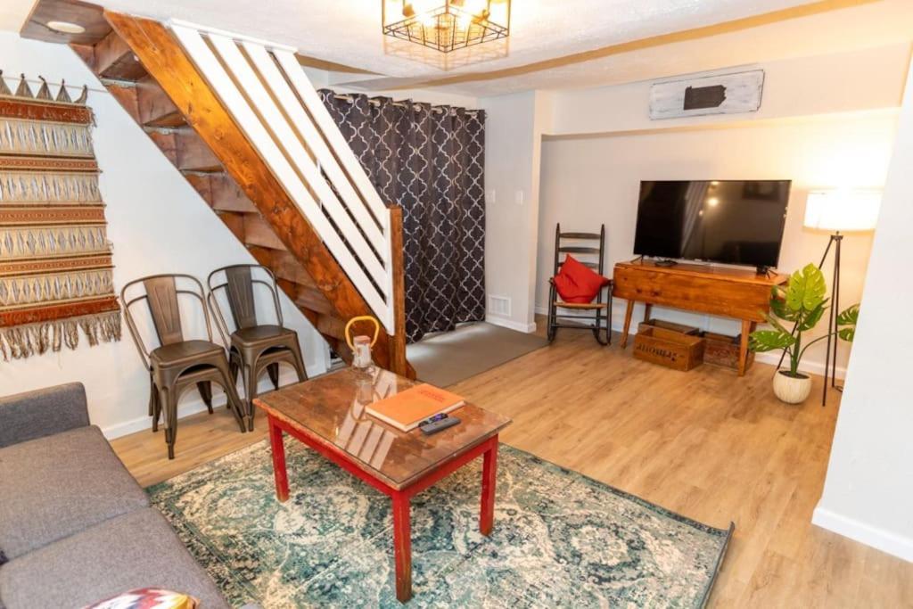 Cozy & Comfy Cottage In The City - W Parking 匹兹堡 外观 照片