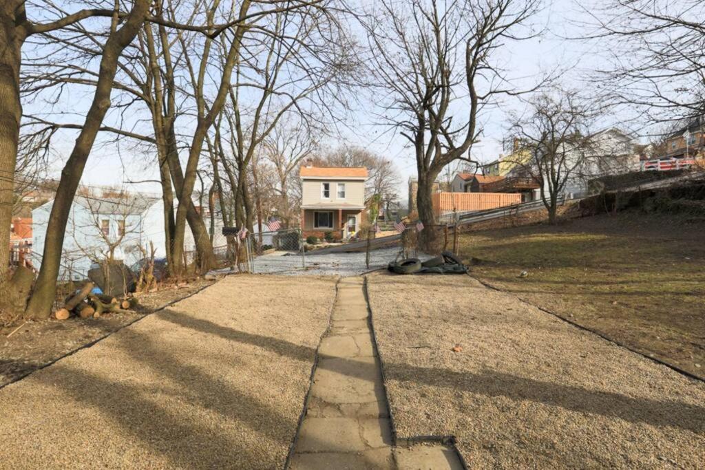 Cozy & Comfy Cottage In The City - W Parking 匹兹堡 外观 照片